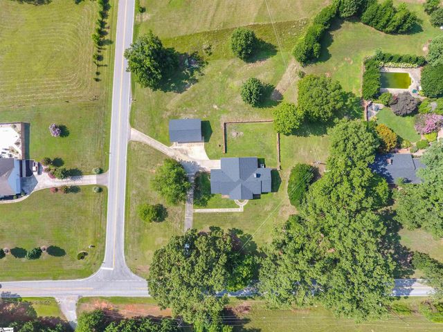 403 Bethlehem Ridge Road, Pickens, SC 29671