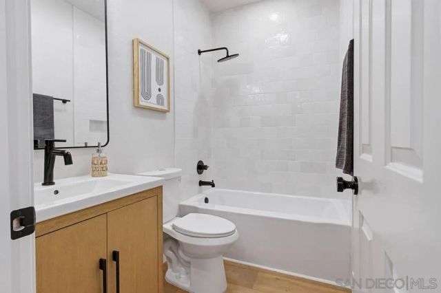 4959 Lamia Way, Oceanside, CA 92056