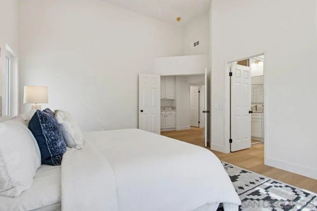 4959 Lamia Way, Oceanside, CA 92056