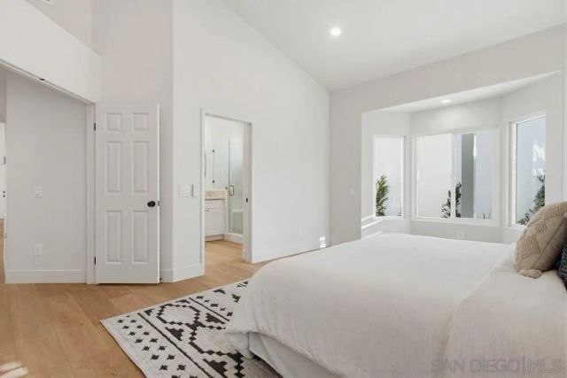 4959 Lamia Way, Oceanside, CA 92056