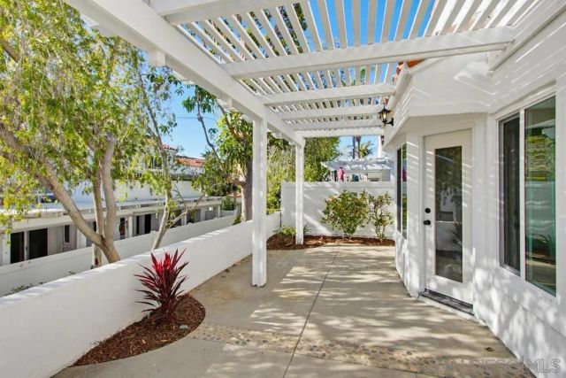 4959 Lamia Way, Oceanside, CA 92056