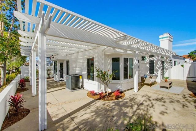 4959 Lamia Way, Oceanside, CA 92056