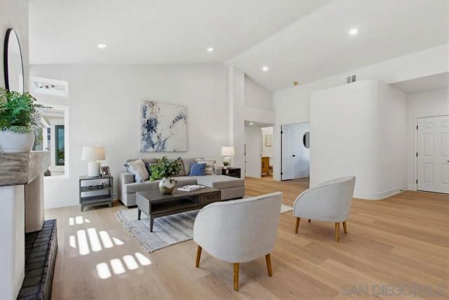 4959 Lamia Way, Oceanside, CA 92056