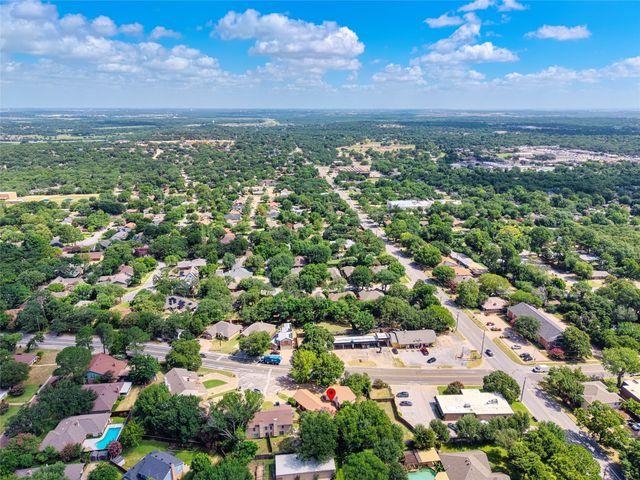 2006 W Sanford Street, Arlington, TX 76012