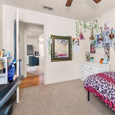 2006 W Sanford Street, Arlington, TX 76012