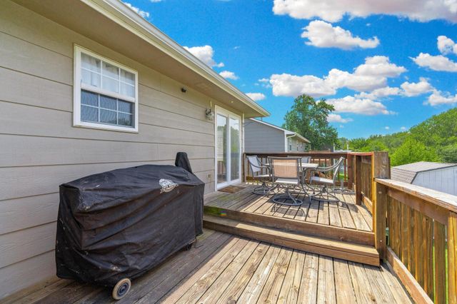 5350 S Midland Cir, Wichita, KS 67217
