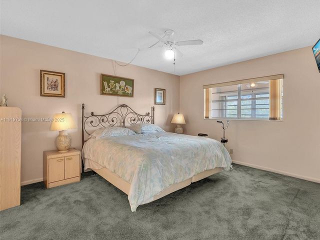 5102 NW 36th St 607, Lauderdale Lakes, FL 33319