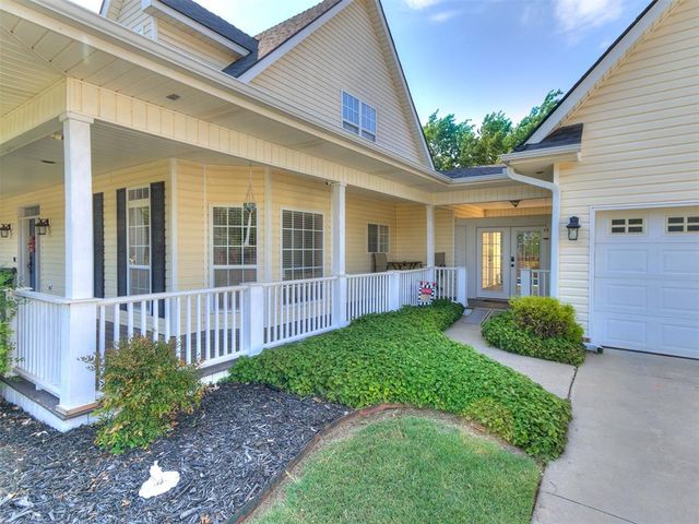 213 Tisbury Road, Norman, OK 73071