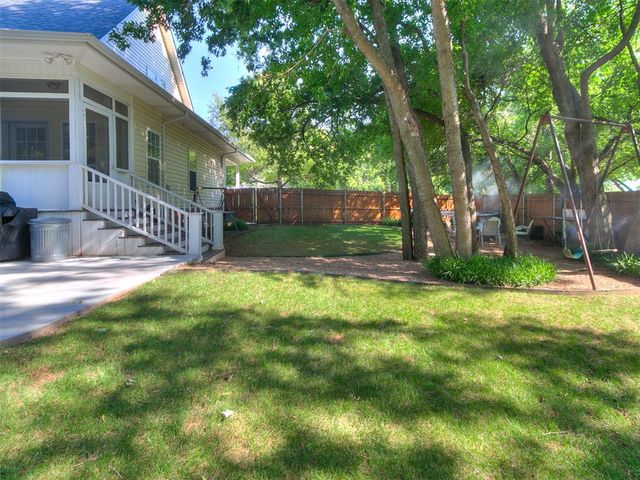 213 Tisbury Road, Norman, OK 73071