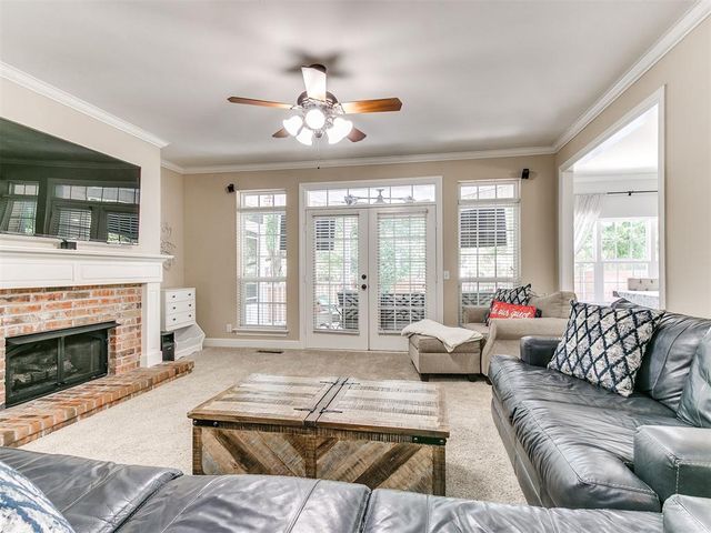 213 Tisbury Road, Norman, OK 73071