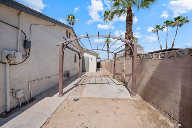 2673 S Mary Ave, Yuma, AZ 85365