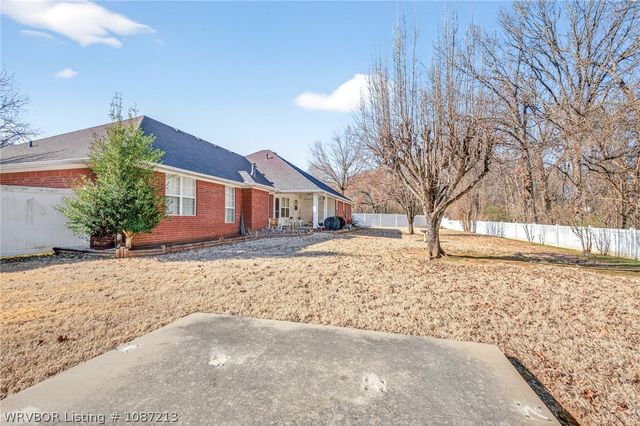 6301 Cedar Break Drive, Fort Smith, AR 72916