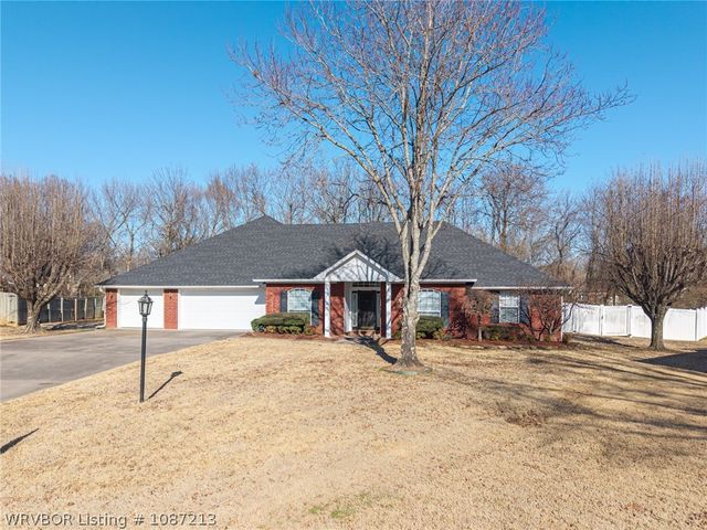 6301 Cedar Break Drive, Fort Smith, AR 72916