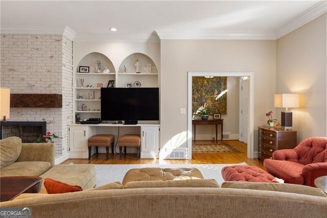 250 Parian Run, Johns Creek, GA 30097