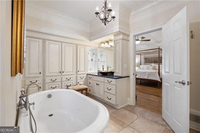 250 Parian Run, Johns Creek, GA 30097