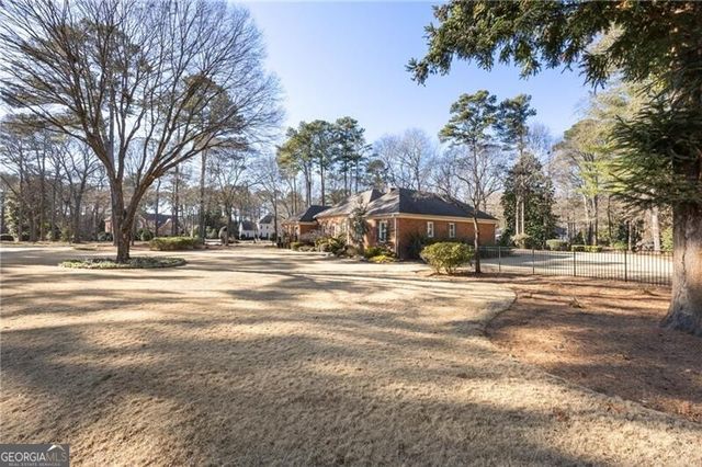 250 Parian Run, Johns Creek, GA 30097