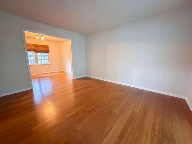 201 Hamlet Road, Summerville, SC 29485