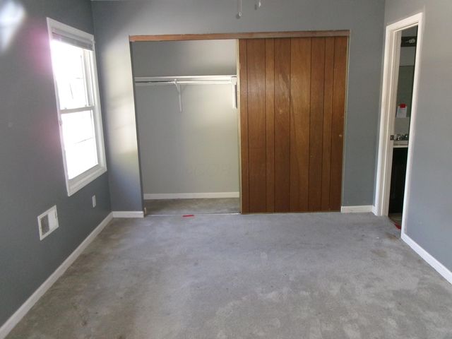 617 Simbury Street, D-8, Columbus, OH 43228