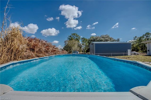 2912 52nd ST W, Lehigh Acres, FL 33971