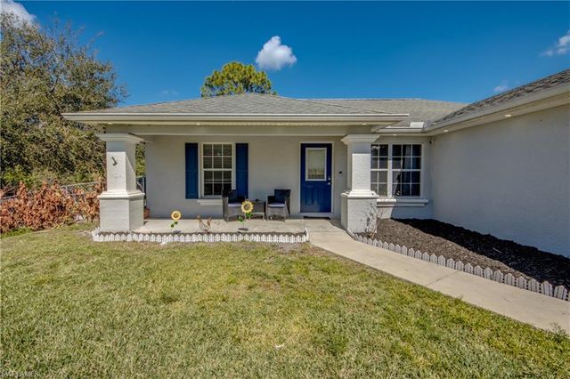 2912 52nd ST W, Lehigh Acres, FL 33971