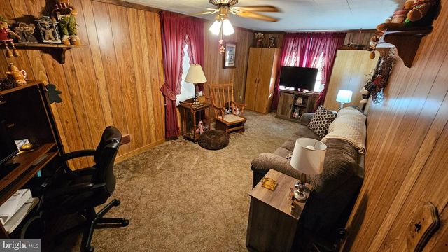 108 WASHINGTON AVE, Bridgeville, DE 19933