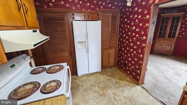 108 WASHINGTON AVE, Bridgeville, DE 19933