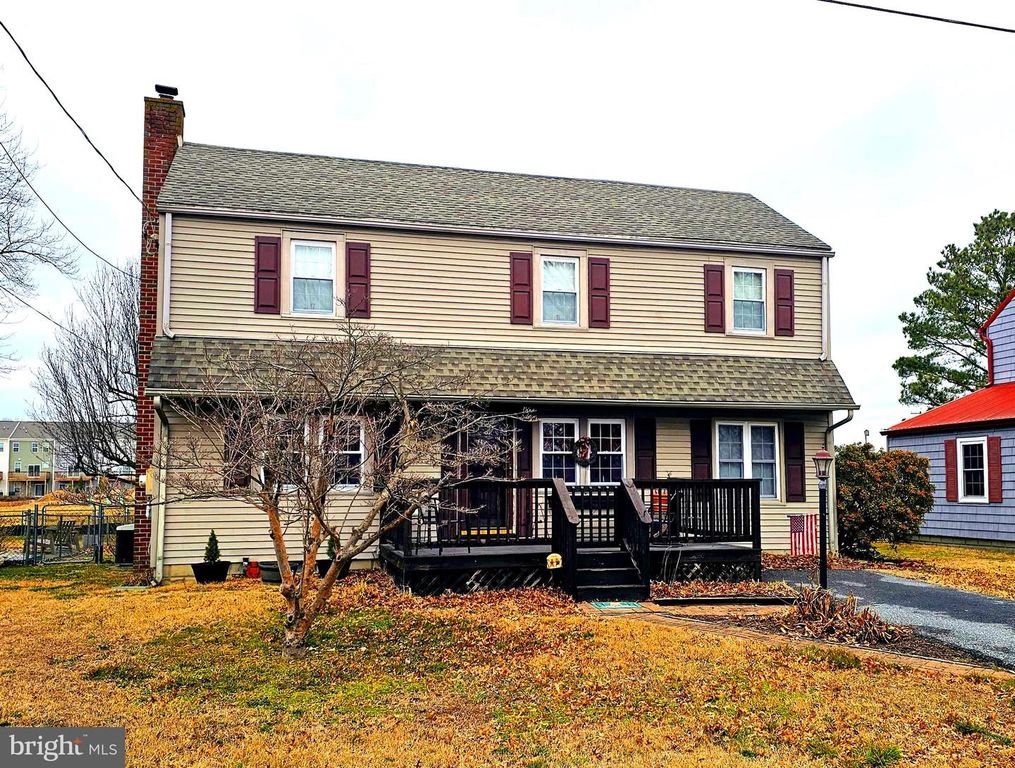 108 WASHINGTON AVE, Bridgeville, DE 19933