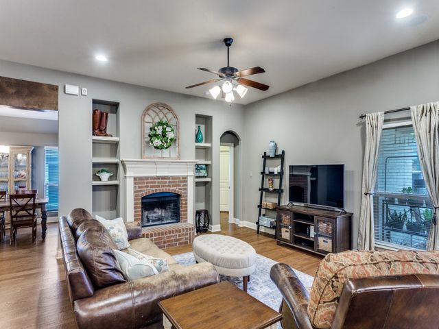 9837 Brazoria Trail, Fort Worth, TX 76126