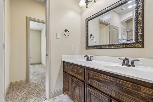 4944 Dominion Boulevard, Irving, TX 75038
