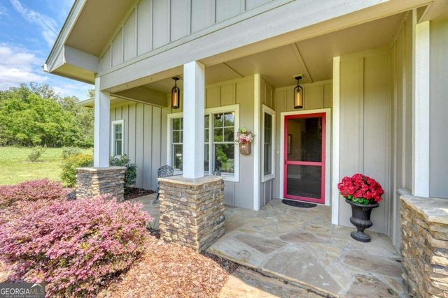 314 Winchester Cove Road, Hayesville, NC 28904