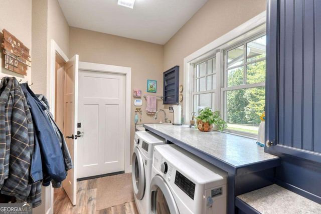 314 Winchester Cove Road, Hayesville, NC 28904