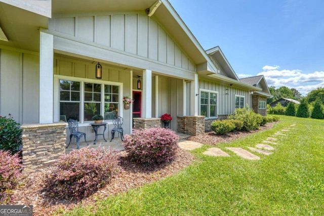 314 Winchester Cove Road, Hayesville, NC 28904