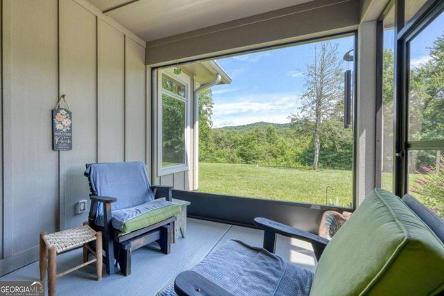 314 Winchester Cove Road, Hayesville, NC 28904