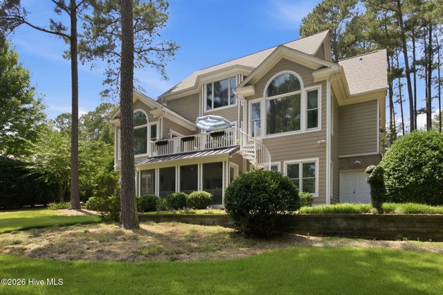 83 Abbottsford Drive, Pinehurst, NC 28374