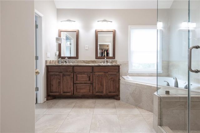 1807 Richmond Hill Drive, Lawrenceville, GA 30043