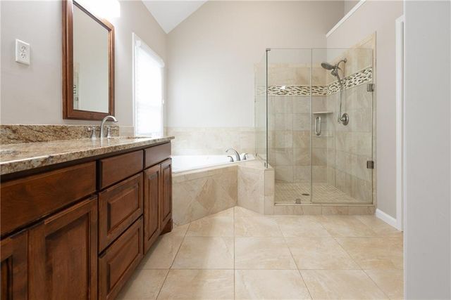 1807 Richmond Hill Drive, Lawrenceville, GA 30043