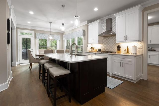 1807 Richmond Hill Drive, Lawrenceville, GA 30043