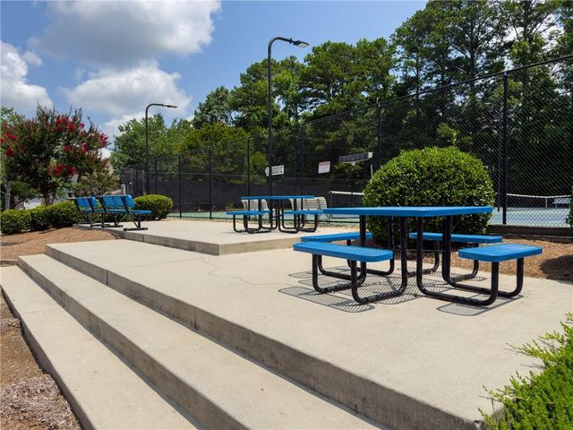 1807 Richmond Hill Drive, Lawrenceville, GA 30043