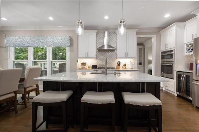 1807 Richmond Hill Drive, Lawrenceville, GA 30043