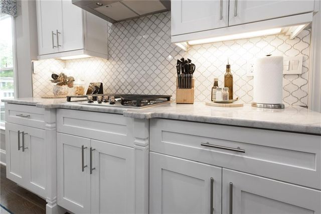 1807 Richmond Hill Drive, Lawrenceville, GA 30043