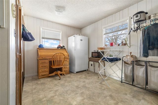 2504 Joe Holt Road, Everton, AR 72633