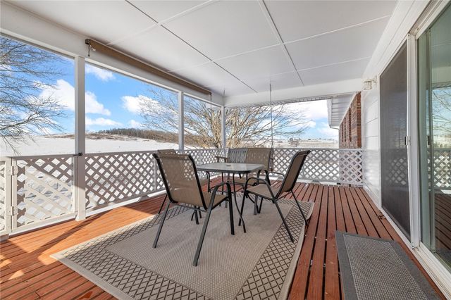 2504 Joe Holt Road, Everton, AR 72633