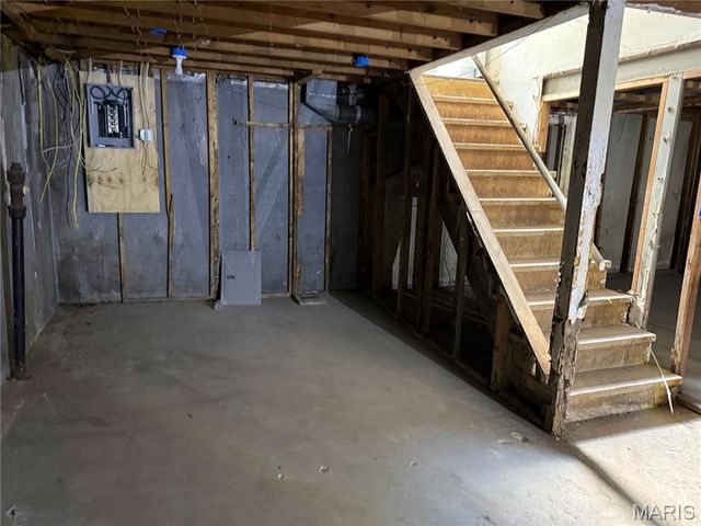 10357 Prince Drive, St Louis, MO 63136