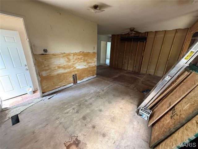 10357 Prince Drive, St Louis, MO 63136
