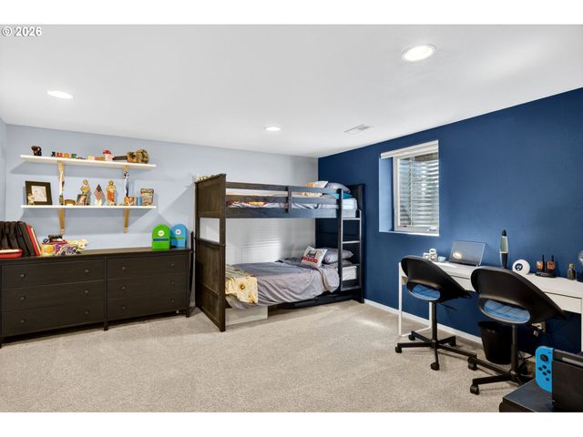 5980 W A St, West Linn, OR 97068