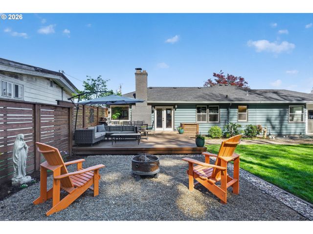 5980 W A St, West Linn, OR 97068