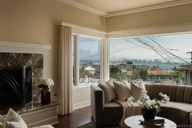 3435 Dickens Street, San Diego, CA 92106