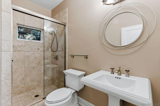 3435 Dickens Street, San Diego, CA 92106