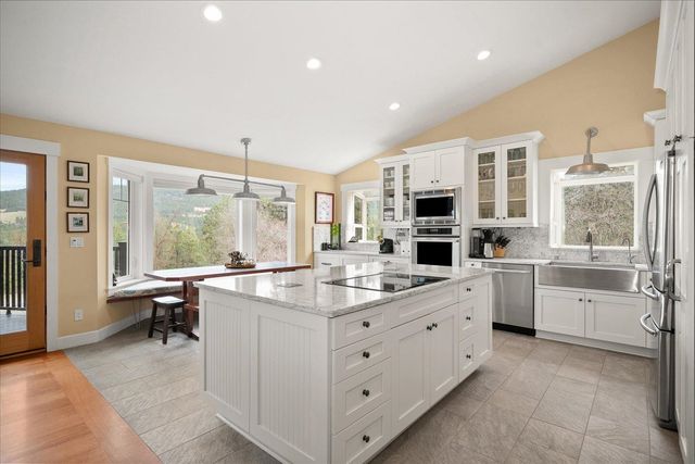 710 S Idaho Rd, Liberty Lake, WA 99019
