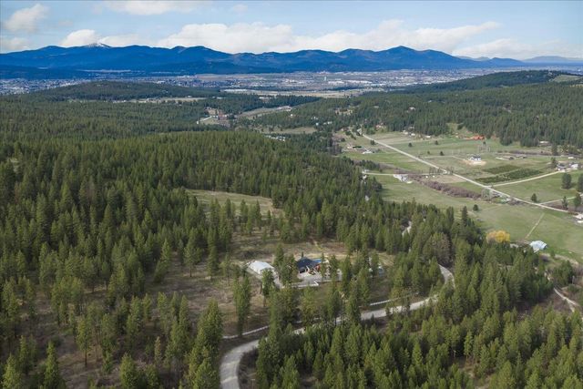 710 S Idaho Rd, Liberty Lake, WA 99019